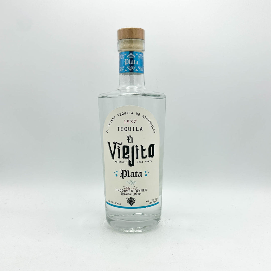 Tequila bottle labeled 'El Viejo Plata' on a white background