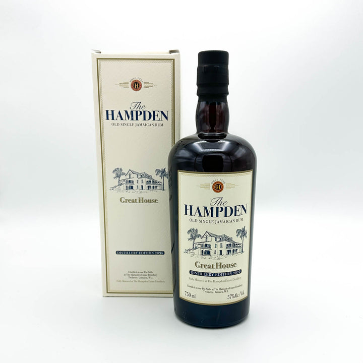A bottle of The Hampden Great House 1621 Single Malts Scotch whisky next to its cream-colored packaging box, set against a plain white background.