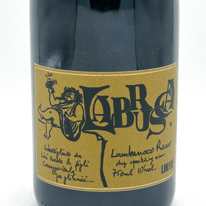 Wine bottle with a gold label featuring the brand 'Lobus' on a white background