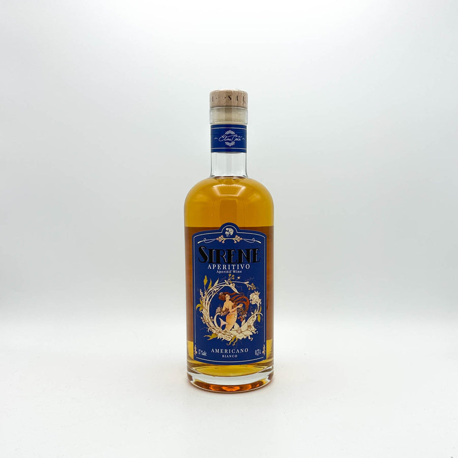 Bottle of Vermélá Aperitivo on a white background