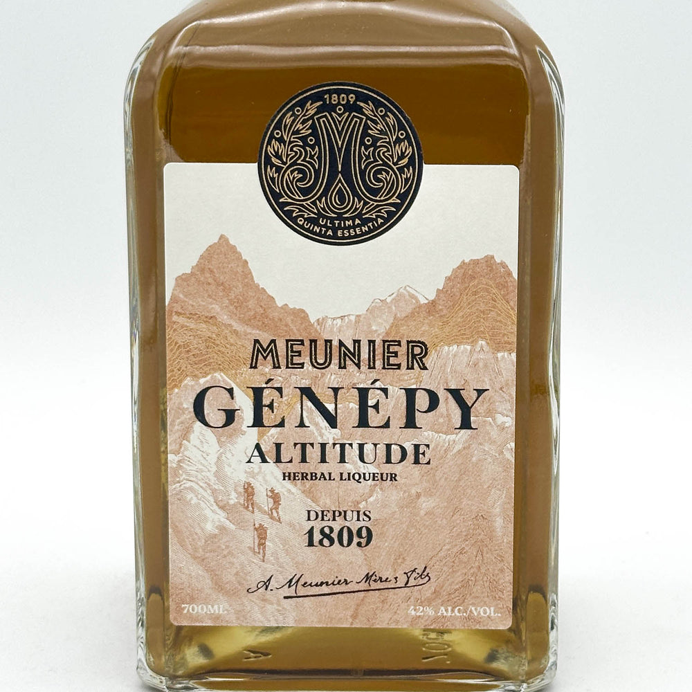 Bottle of Meunier Genepy Altitude on a white background