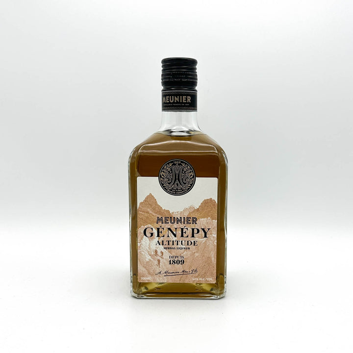 Bottle of Meunier Genepy Altitude on a white background