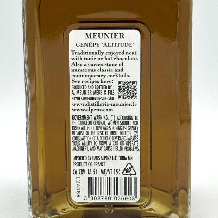Bottle of Meunier Genepy Altitude on a white background